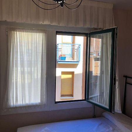 Готель Habitacion Doble Естелья Екстер'єр фото
